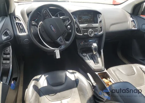 2015 Ford Focus Titanium из США, поврежденный, VIN 1FADP3J27FL267339